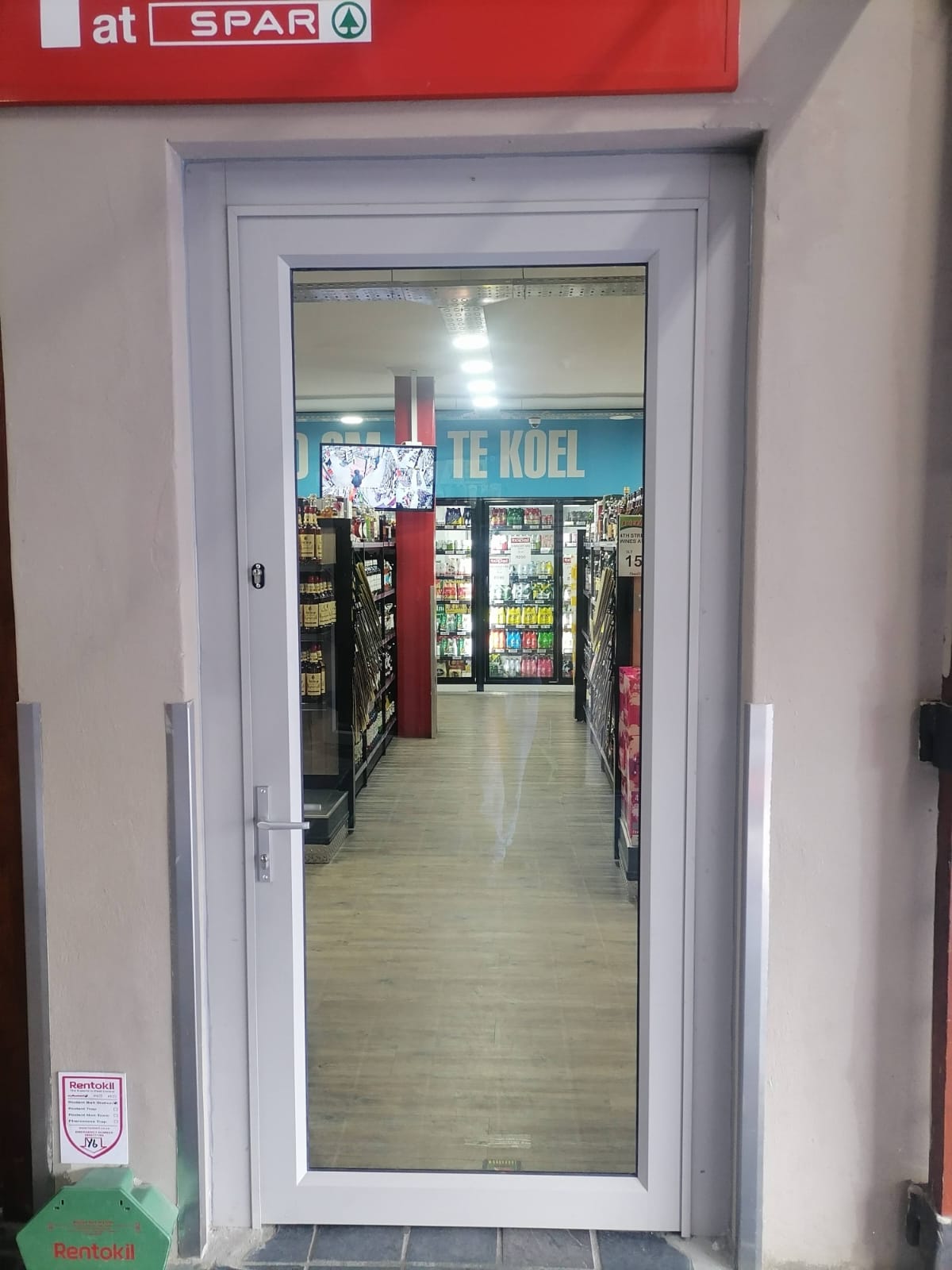 Projects 10 exp doors spar caledon